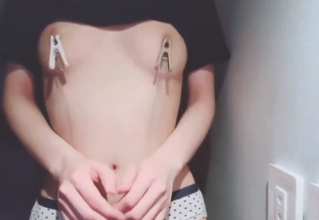 Áo thun đen kẹp ti P1 Áo thun đen kẹp ti P1